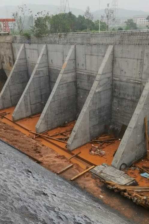 临沂平邑县锚杆式挡土墙